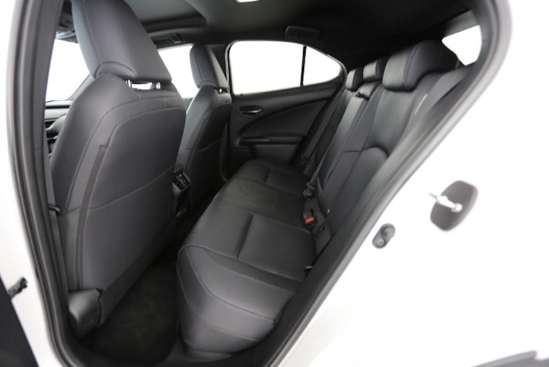 Vehicle image LEXUS UX