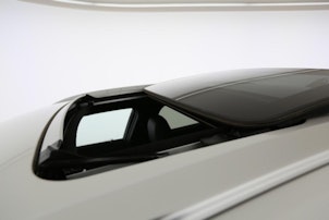 Vehicle image LEXUS UX 300e Excellence