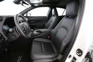 Vehicle image LEXUS UX 300e Excellence