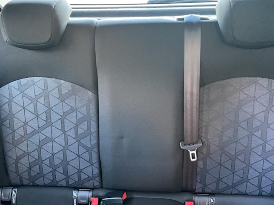 Vehicle image 8 Vehicle image 8