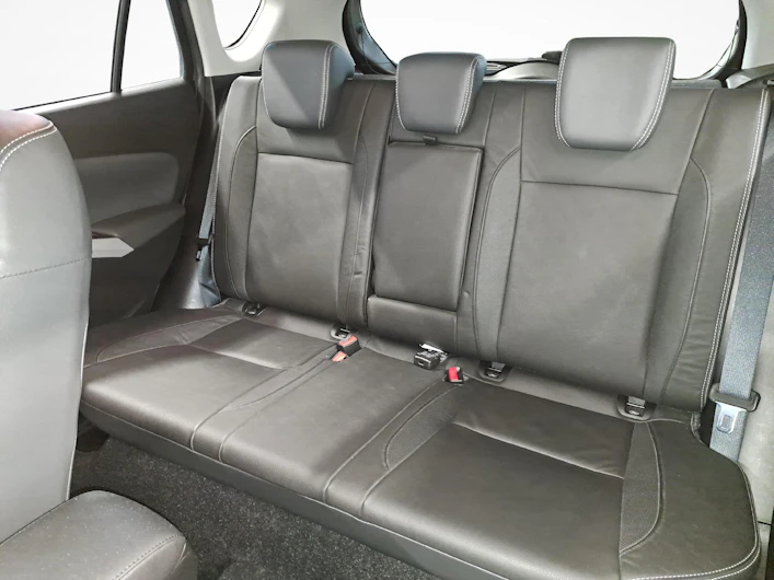 image du véhicule SUZUKI S-CROSS