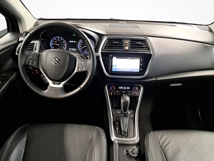image du véhicule SUZUKI S-CROSS
