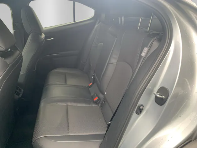 Lexus UX 250h Comfort