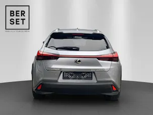 Lexus UX 250h Comfort