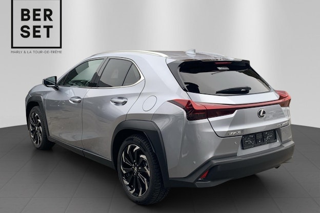 Vehicle image 2 Vehicle image 2