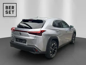 Lexus UX 250h Comfort