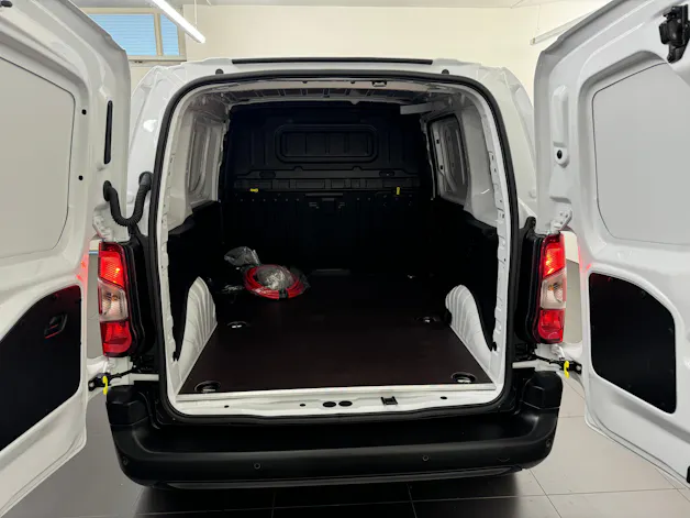 Citroën e-Berlingo M erhöhte Nutzlast 50kWh Swiss Edition