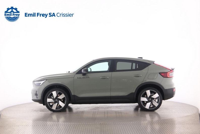 Vehicle image VOLVO C40