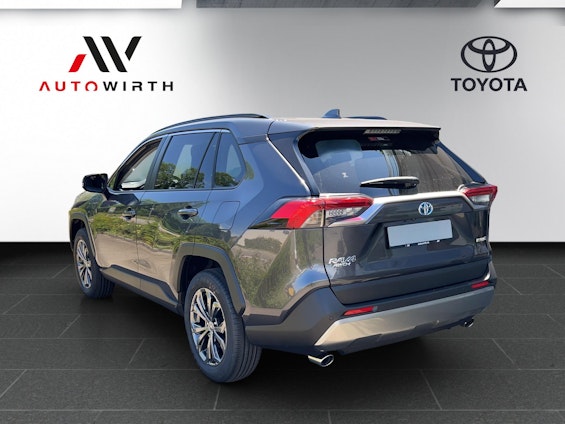 Vehicle image 4 Vehicle image 4