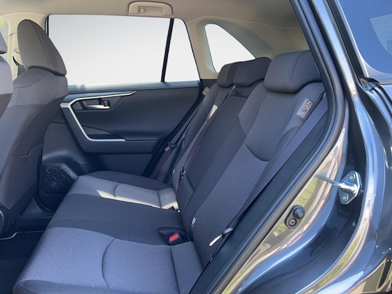 Vehicle image 15 Vehicle image 15