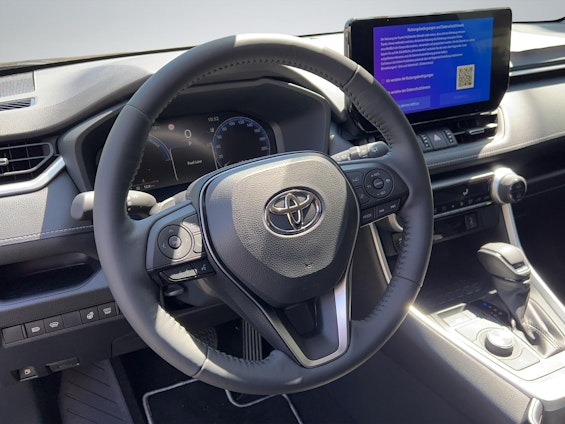 Vehicle image 10 Vehicle image 10