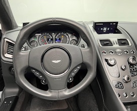 Vehicle image ASTON MARTIN Vanquish Volante 6.0 V12