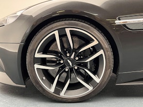 Vehicle image ASTON MARTIN Vanquish Volante 6.0 V12