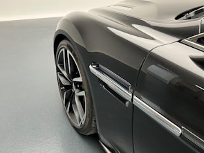 Vehicle image ASTON MARTIN Vanquish Volante 6.0 V12