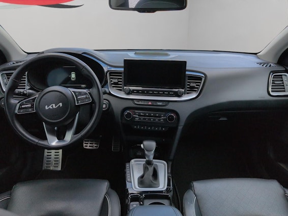 Vehicle image 11 Vehicle image 11