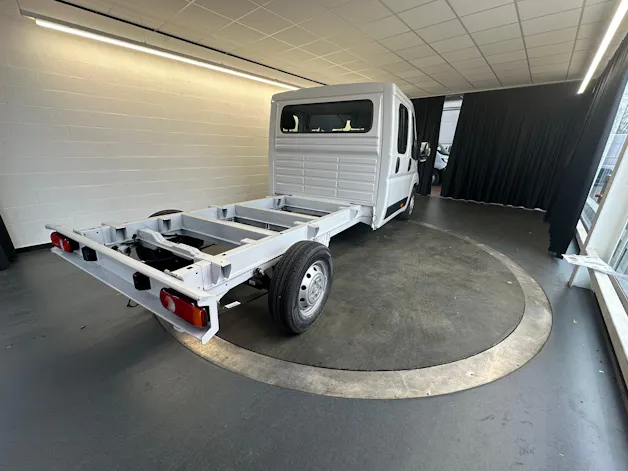Opel Kab.-Ch. Crew 3.5 t L3 2.2 TD 165