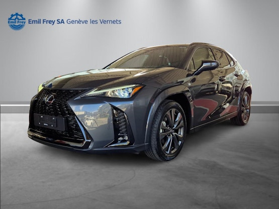 First vehicle image