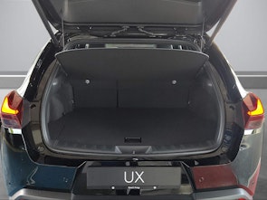 Vehicle image LEXUS UX 300h Comfort