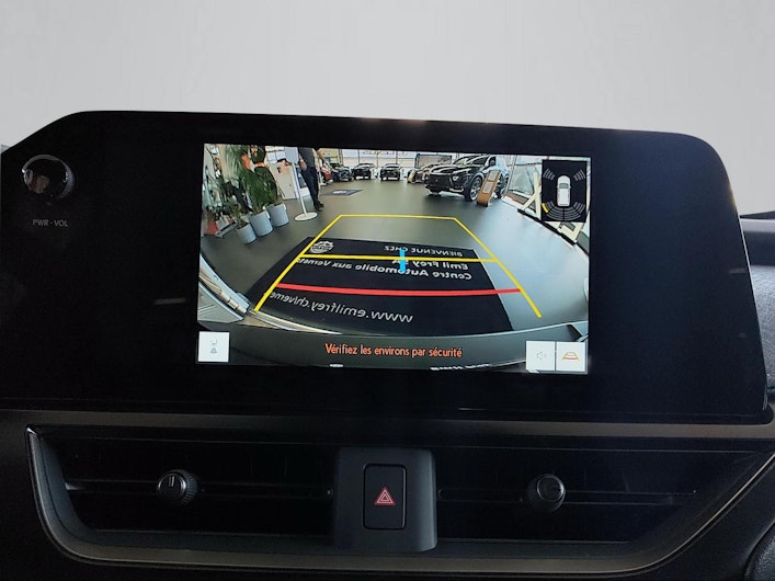 Vehicle image LEXUS UX