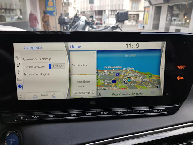 Toyota Mirai Fuel Cell Platinum