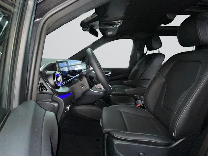 Vehicle image MERCEDES-BENZ V-CLASS