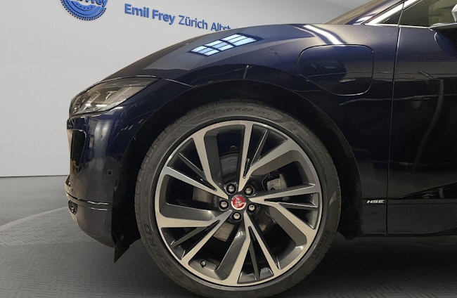 Vehicle image 10 Vehicle image 10