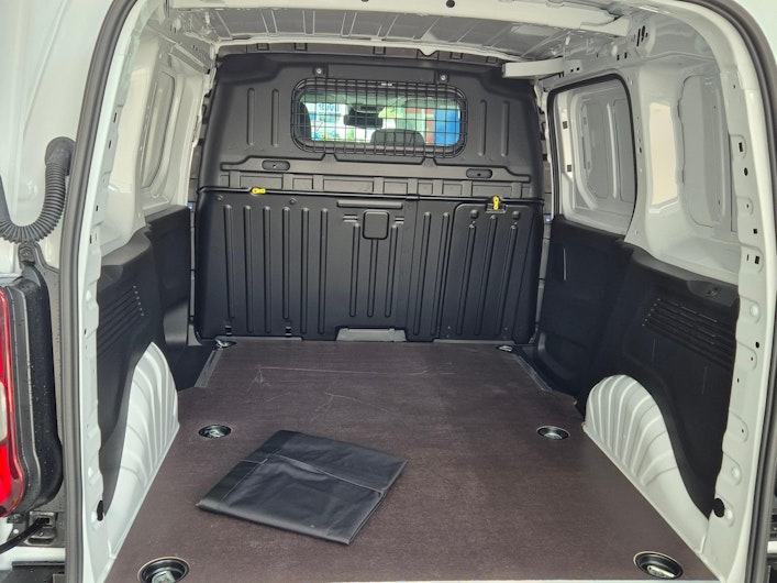 Vehicle image OPEL COMBO