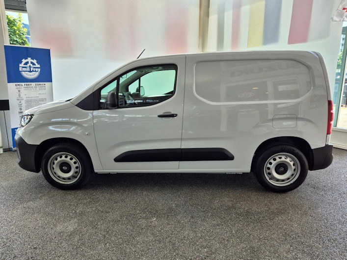 Vehicle image OPEL COMBO
