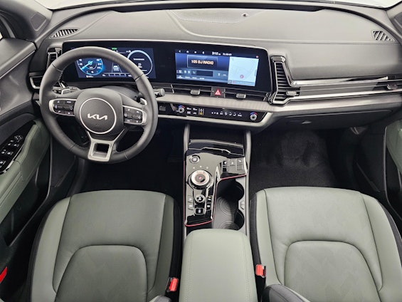 Vehicle image 7 Vehicle image 7