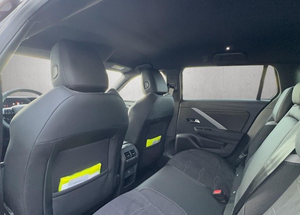 Vehicle image 12 Vehicle image 12