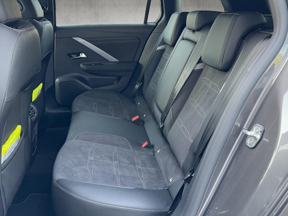 Vehicle image 11 Vehicle image 11