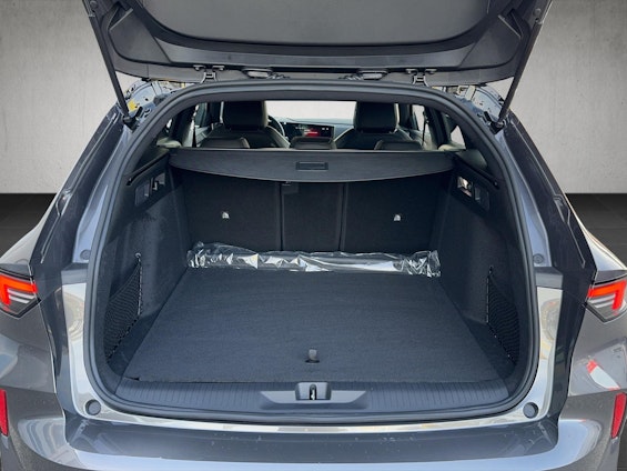 Vehicle image 8 Vehicle image 8