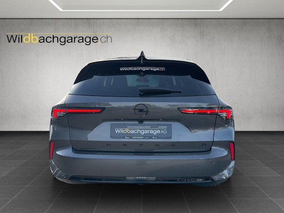 Vehicle image 3 Vehicle image 3