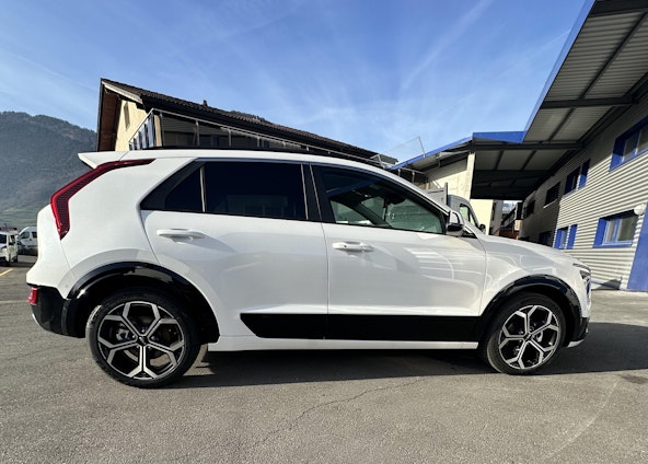 Vehicle image 3 Vehicle image 3