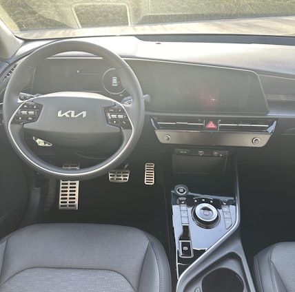 Vehicle image 7 Vehicle image 7