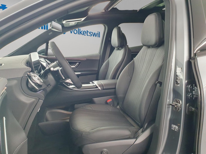 Vehicle image MERCEDES-BENZ EQE 350