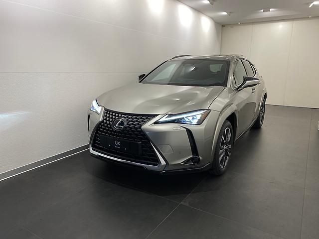 LEXUS UX 300h Excellence: Jetzt Probefahrt buchen!