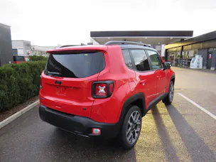 Jeep Renegade 1.3 S Sky 4xe
