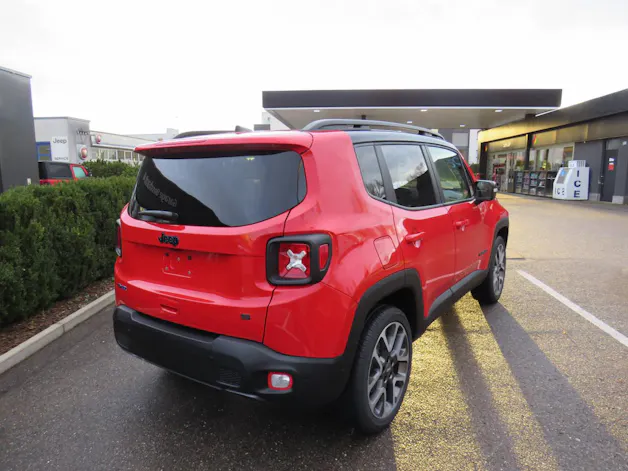 Jeep Renegade 1.3 S Sky 4xe