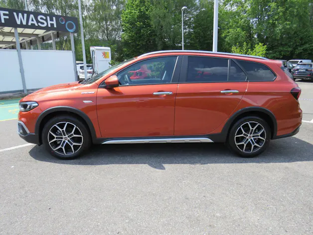 Fiat Tipo SW 1.5 Hybrid Cross