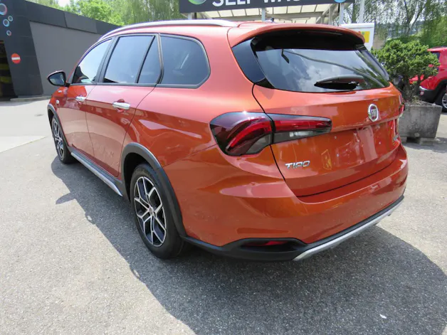 Fiat Tipo SW 1.5 Hybrid Cross