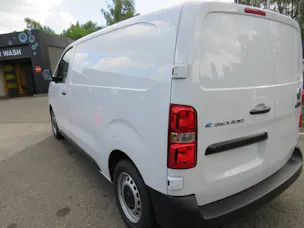 Fiat Scudo Elektro Kaw. L2 75 kWh Business Swiss Worker