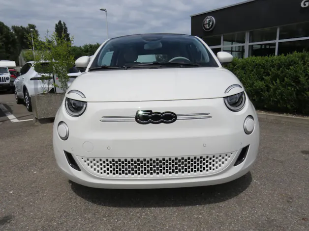 Fiat 500 Cabrio La Prima by Bocelli Top