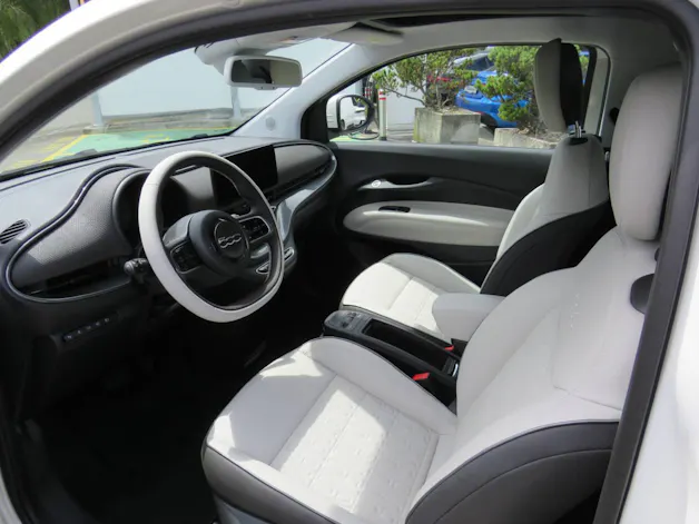 Fiat 500 Cabrio La Prima by Bocelli Top