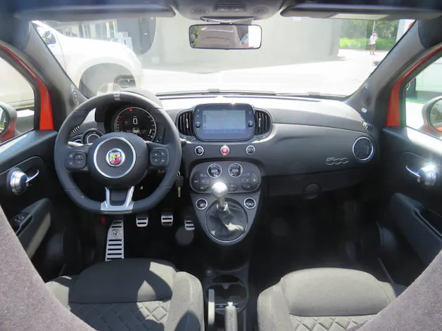 Fiat 595 Abarth C 1.4 Premium