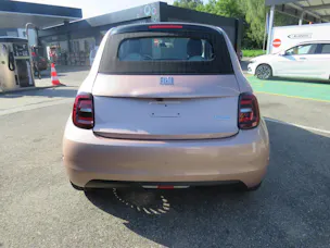 Fiat 500 Cabrio La Prima by Bocelli Top