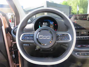 Fiat 500 Cabrio La Prima by Bocelli Top