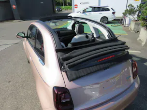 Fiat 500 Cabrio La Prima by Bocelli Top