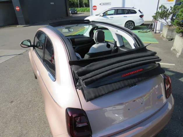 Fiat 500 Cabrio La Prima by Bocelli Top