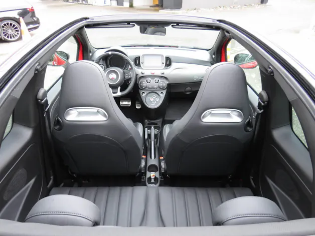 Fiat 595 C Abarth 1.4 T-Jet 165 Turismo